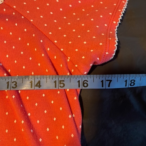 Secret Treasures Capri Pant Sleepwear Set - Picture 3 of 6